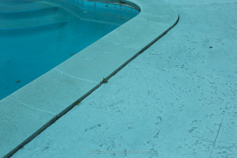 Camera AWB: 7650K, +75 magenta.