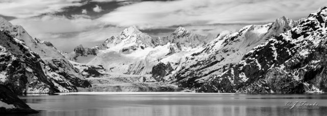 Johns hopkins inlet and glacier